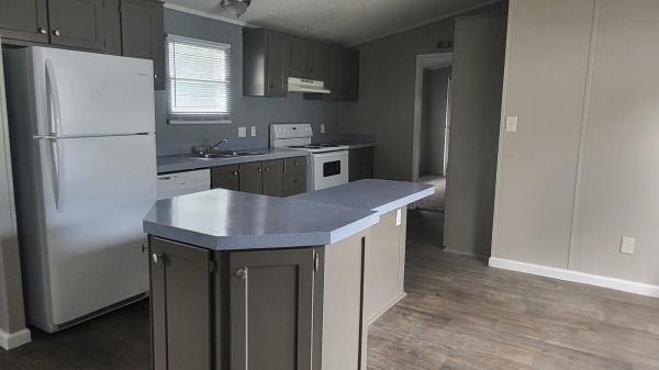 1999 Silver Creek Mobile Home For Sale