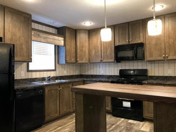 2018 Clayton Homes Inc Mobile Home For Sale