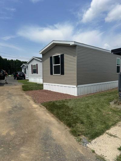 Mobile Home at Lot 3 Woodland Lane Mertztown, PA 19539