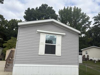 Mobile Home at 3725 N Peoria Rd Springfield, IL 62702
