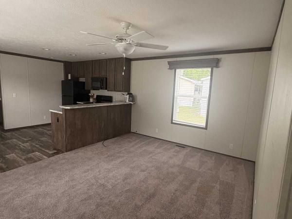 2023 Clayton Mobile Home