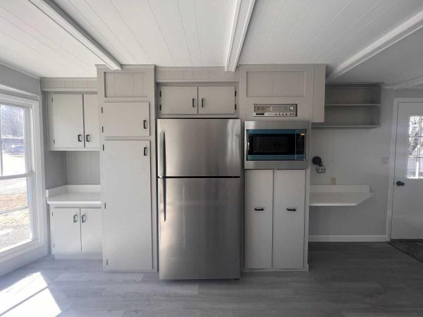 1983 Oxford Mobile Home