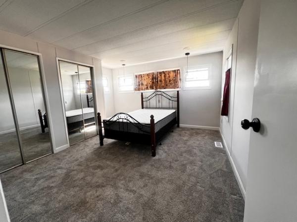 1983 Oxford Mobile Home