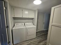 1982 Bonnavilla Manufactured Home