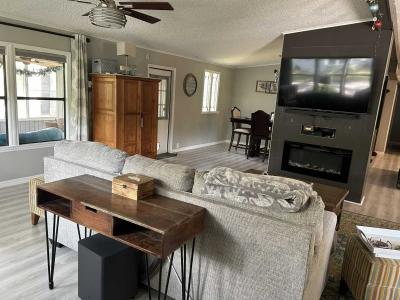 Photo 5 of 49 of home located at 215 Holly Drive Deland, FL 32724