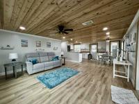 1981 SHER FLMHS CC 2BD/2BA Manufactured Home