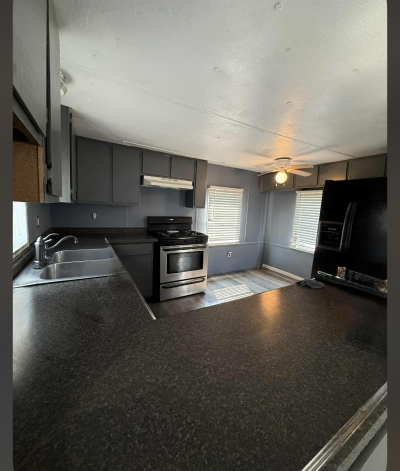 Mobile Home at 12335 Cherry Monroe, MI 48117