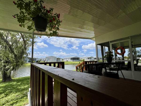1981 SHER FLMHS CC 2BD/2BA Manufactured Home