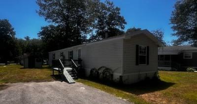 Mobile Home at 13 Park Lane Arundel, ME 04046