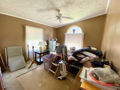 Photo 4 of 37 of home located at 2115 Central Ave #9 Schenectady, NY 12304