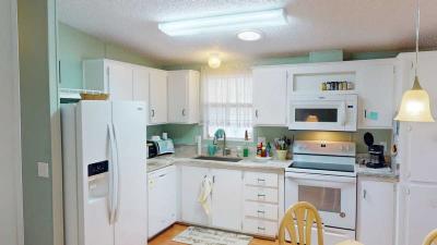 Photo 5 of 28 of home located at 119 Begonia Terrace Parrish, FL 34219