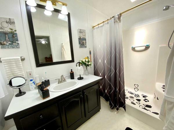 2001 Titan N/A Manufactured Home