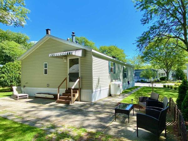 2001 Titan N/A Manufactured Home