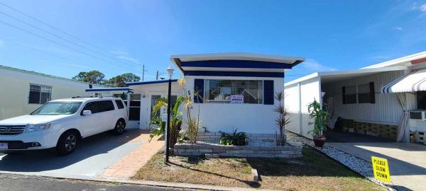 Photo 1 of 2 of home located at 370 53rd Ave N , #520 Saint Petersburg, FL 33703