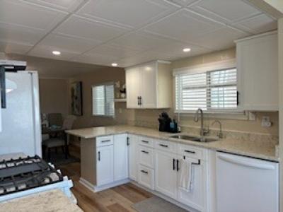 Photo 3 of 31 of home located at 101 W. River Rd #207 Tucson, AZ 85704
