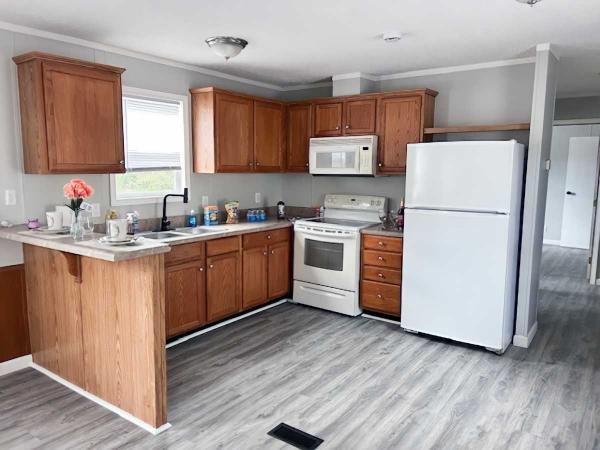 Photo 1 of 2 of home located at 20 Deerwood Park Centralia, IL 62801