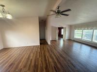 1995 Schult Creekwood Mobile Home