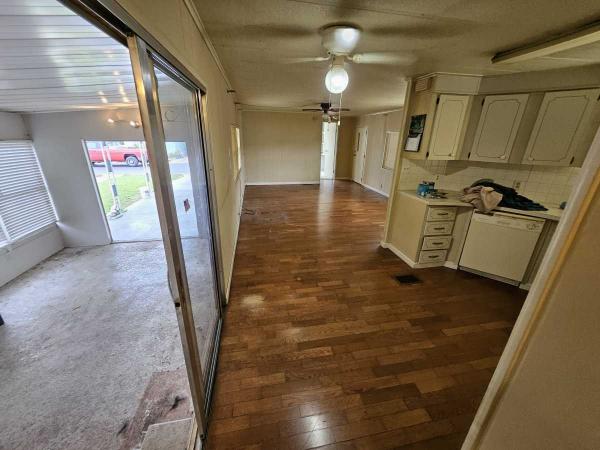 1981 Manufactured Home