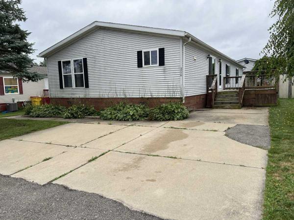 1996 Dutch Manufactured Home