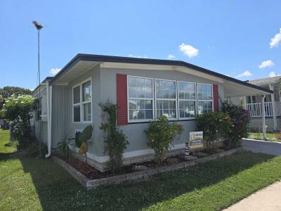 Photo 2 of 30 of home located at 601 Starkey Rd Largo, FL 33771