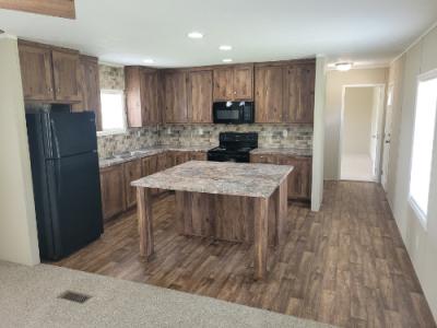 Photo 4 of 10 of home located at 235 Avenue Ave White Oak, NC 28399