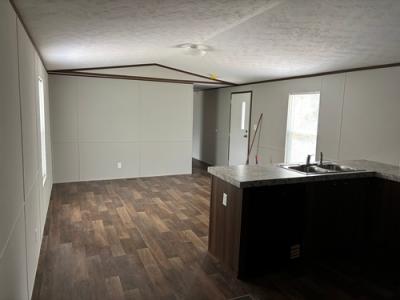 Photo 3 of 6 of home located at 4979 County Road 3800 Athens, TX 75752