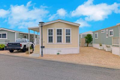 Mobile Home at 325 3rd Avenue Pacifica, CA 94044