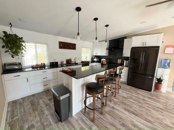 1989 GLEN Manufactured Home