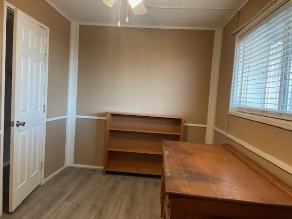 1971 Cavco Manufactured Home