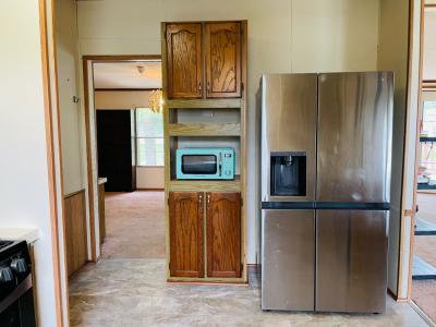 Photo 5 of 22 of home located at 3801 Broken Oak White Lake, MI 48383