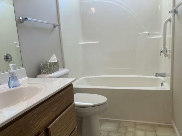 2004 HI - Tech Prairie 2 Manufactured Home