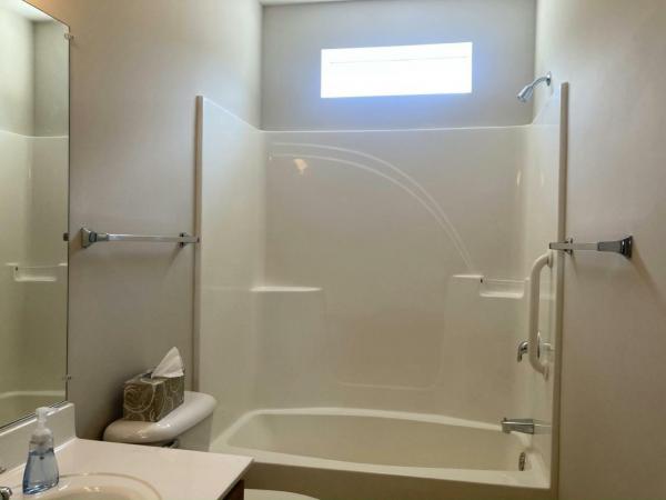 2004 HI - Tech Prairie 2 Manufactured Home
