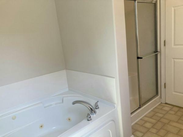 2004 HI - Tech Prairie 2 Manufactured Home
