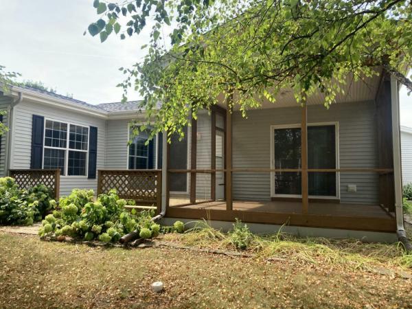 2004 HI - Tech Prairie 2 Manufactured Home