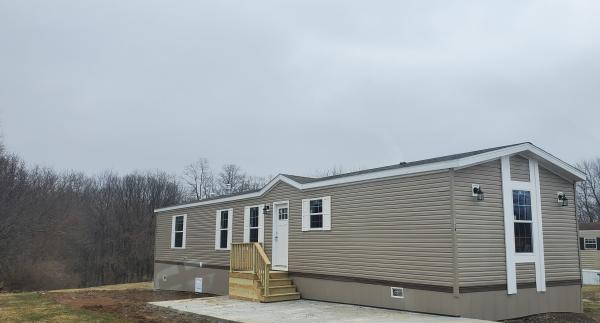 2020 Champion Dutch Diamond II Mobile Home