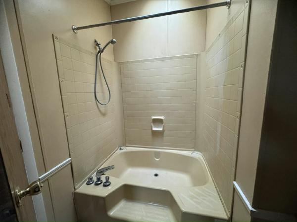 1988 Commodore Unknown Mobile Home