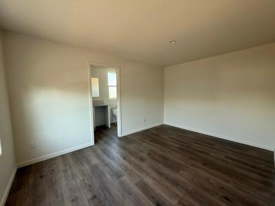 Photo 5 of 7 of home located at 5300 East Desert Inn Rd #033 Las Vegas, NV 89122