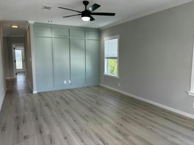 Photo 4 of 19 of home located at 7300 20th Street #556 Vero Beach, FL 32966