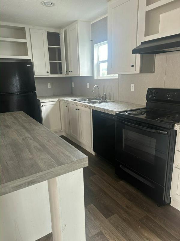 2022 Clayton Tradition 48 Manufactured Home