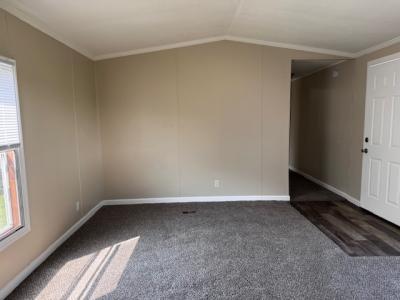 Photo 5 of 38 of home located at 48598 Sandifer Ct #211 Shelby Township, MI 48317