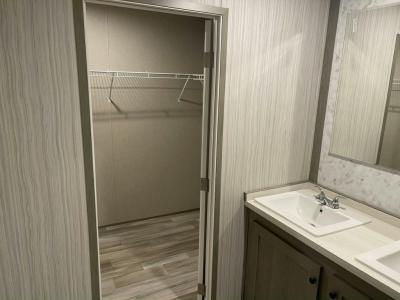 Photo 4 of 8 of home located at 10201 W Beaver St #359 Jacksonville, FL 32220