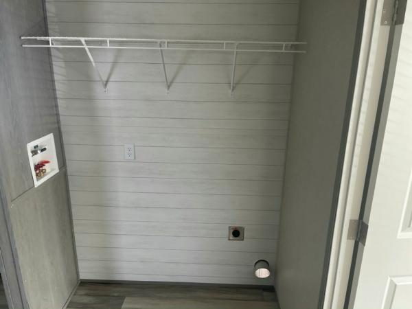 2025 Clayton The Maynardville Classic 66 Manufactured Home
