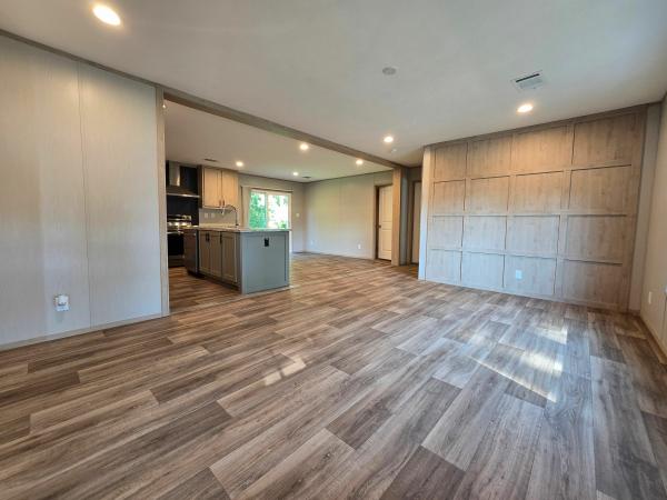 2025 Clayton Homes Inc Epic Journey - Desoto Mobile Home