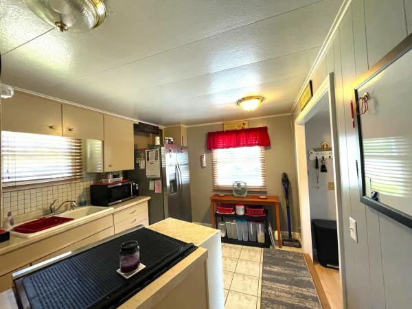 1963 55-2-10 24845 Mobile Home