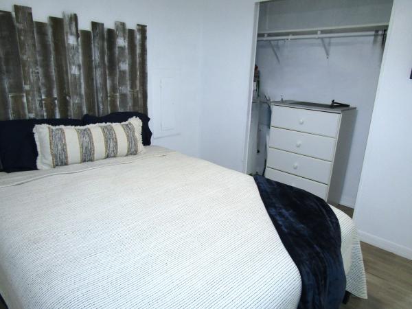 1986 Fleetwood Brookfield 3402L Mobile Home