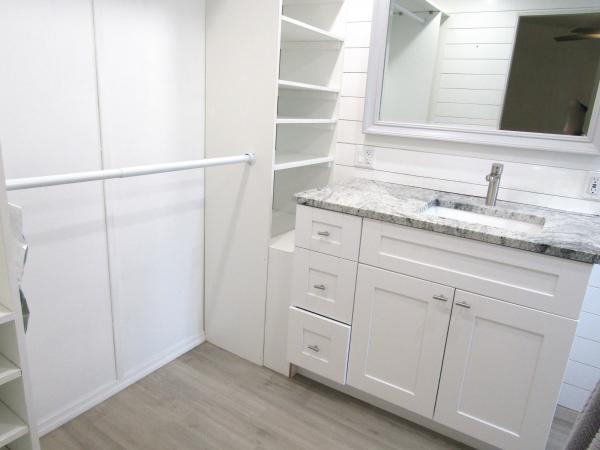 1986 Fleetwood Brookfield 3402L Mobile Home