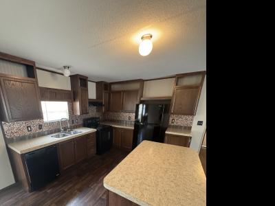 Photo 4 of 14 of home located at 7460 Kitty Hawk Rd. Site 429 Converse, TX 78109