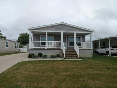 Mobile Home at 52563 Pineview Circle Chesterfield, MI 48051