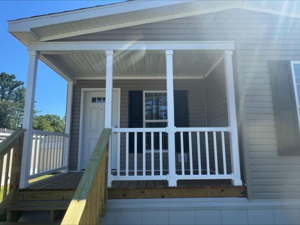 2025 Skyline 31-F472-CTJ Mobile Home