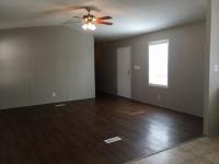 2000 Palm Harbor Country Place Mobile Home